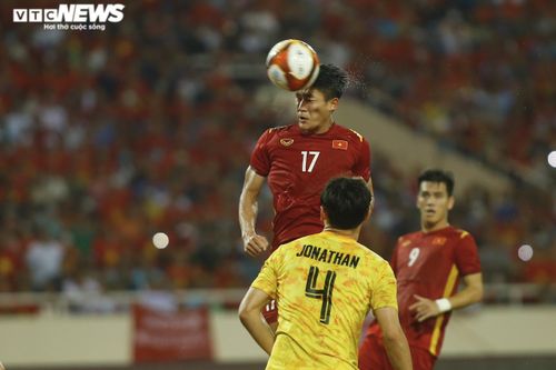Xem lại bàn thắng của Nhâm Mạnh Dũng giúp U23 Việt Nam vô địch SEA Games