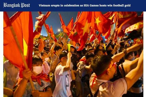 Báo Thái ấn tượng hình ảnh Việt Nam ăn mừng chức vô địch