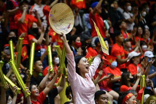 Cuồng nhiệt trong những trận bóng rổ cuối cùng của SEA Games