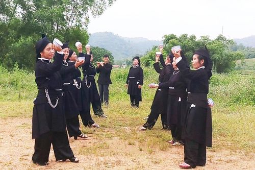 Bộ VHTTDL: Đẩy mạnh tuyên truyền, phổ biến pháp luật vùng đồng bào dân tộc