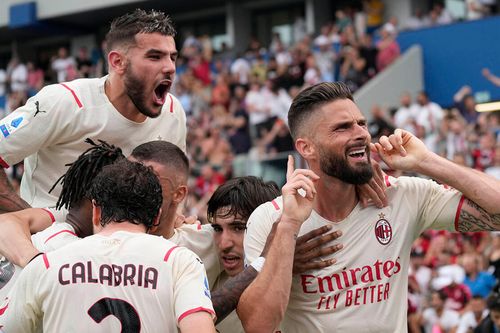 AC Milan vô địch Serie A sau 11 năm chờ đợi