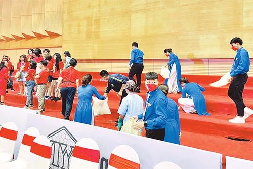 Những tình nguyện viên nhiệt huyết