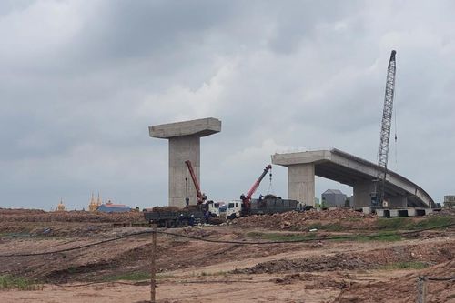 Chủ dự án nước sạch bất ngờ khởi kiện Chủ tịch UBND huyện ở Nam Định