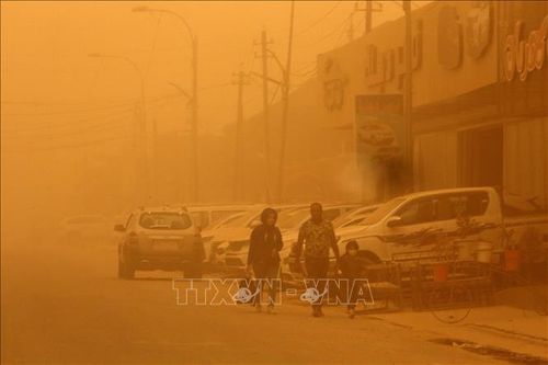 Bão cát nghiêm trọng tiếp tục đổ bộ vào Iraq