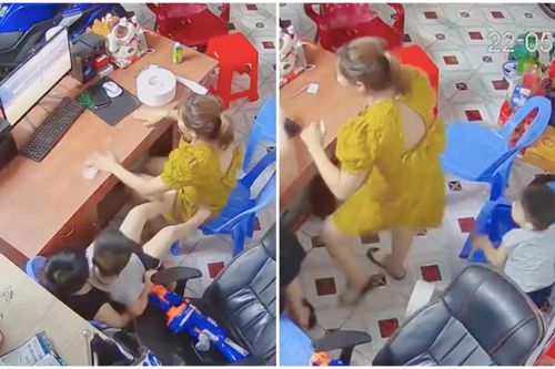Netizen cười xỉu khi hai mẹ con ăn mừng U23 Việt Nam ghi bàn, cậu út' chiếm trọn spotlight