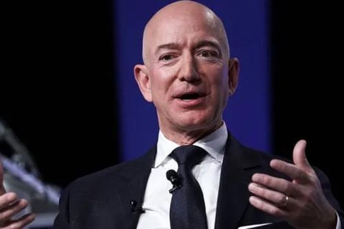 Tỷ phú Jeff Bezos và cú đặt cược liều lĩnh vào Amazon Web Service