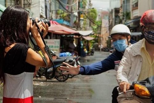 TP.HCM: Tìm bị hại liên quan 17 vụ cướp do nam thanh niên 17 tuổi cầm đầu