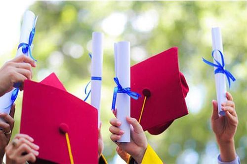 Hà Nội dự kiến chi hơn 61 tỷ đồng cho cán bộ, công chức học thạc sĩ, tiến sĩ
