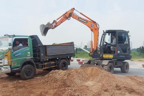 Hà Nội quyết liệt xử lý vi phạm đê điều