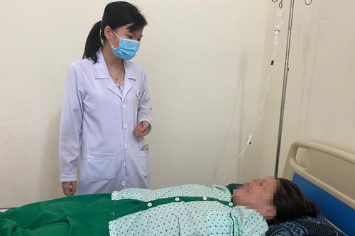 Tưởng béo bụng, đi khám phát hiện 4 khối u to