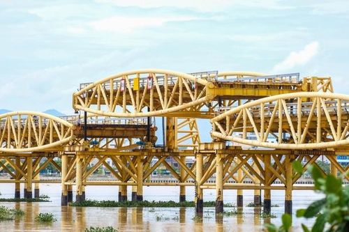 Đà Nẵng: Nâng, hạ nhịp cầu Nguyễn Văn Trỗi để phục vụ du lịch