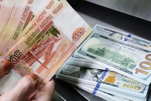 Đồng Ruble ổn định, Nga ra quy định mới về kiểm soát ngoại tệ