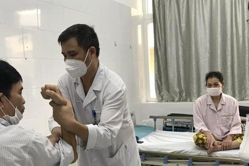 Hậu họa khó lường vì tự ý sử dụng thảo dược truyền miệng
