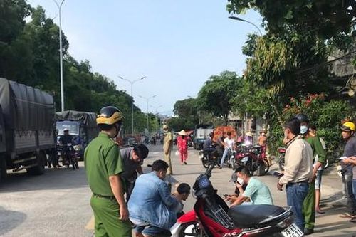 Bắt đối tượng giấu ma túy trong túi nilon