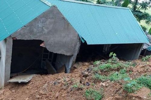 Thanh Hóa: Mưa lớn kéo dài, gây sạt lở, ngập lụt, thiệt hại nhiều nơi