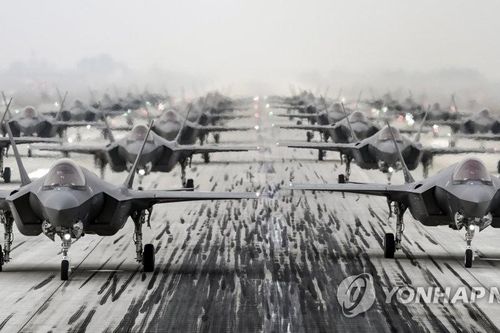 Hàn Quốc điều máy bay chiến đấu F-35A tham gia diễn tập trên không