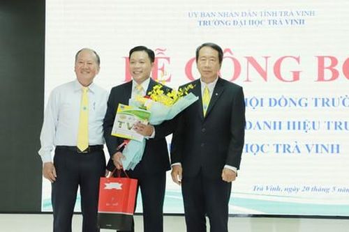 Công bố nghị quyết bổ nhiệm chức danh Hiệu trưởng Trường đại học Trà Vinh