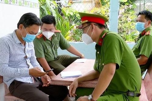 Đưa dịch vụ công trực tuyến đến gần với người dân hơn