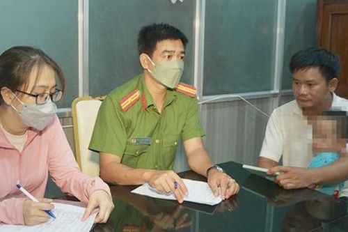 Vụ khai tử con dù còn sống: Người mẹ kể điều bất ngờ