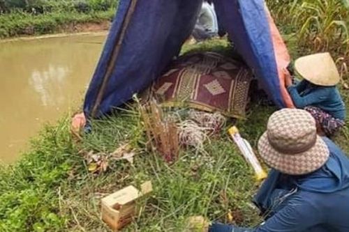 Hai chị em ruột ở Thanh Hóa đuối nước thương tâm dưới ao trước nhà