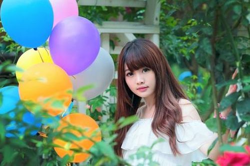 Thiếu nữ Tuyên Quang bỏng nặng khi chùm bóng bay trên tay phát nổ, BS khuyến cáo cẩn trọng mùa bế giảng