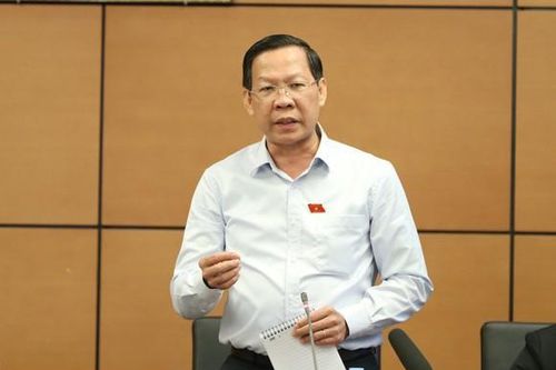 Chủ tịch UBND TP.HCM: Tạo cơ chế để ngành y tế 'dám' mua sắm đầy đủ trang thiết bị, vật tư