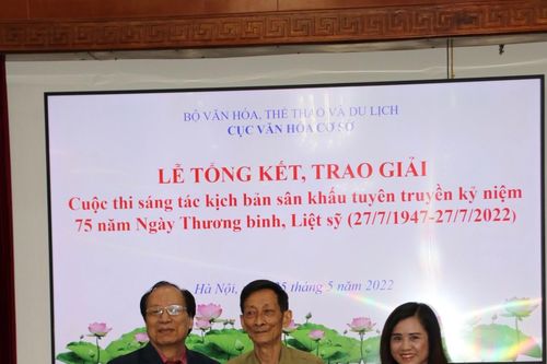Bộ VHTTDL trao 16 giải kịch bản sân khấu xuất sắc về đề tài Thương binh, Liệt sĩ