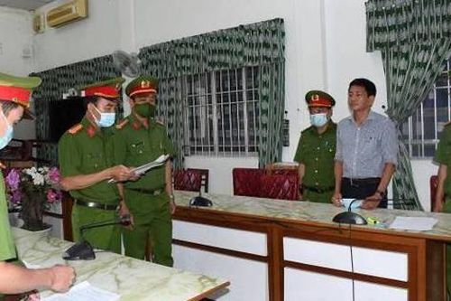 Liên quan đến Việt Á, nhiều cán bộ y tế Trà Vinh, Vĩnh Long bị khởi tố