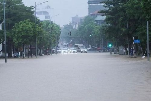 Mưa lũ lớn ở Bắc bộ: Ba người thiệt mạng, gần 10.000 cây trồng bị ngập úng