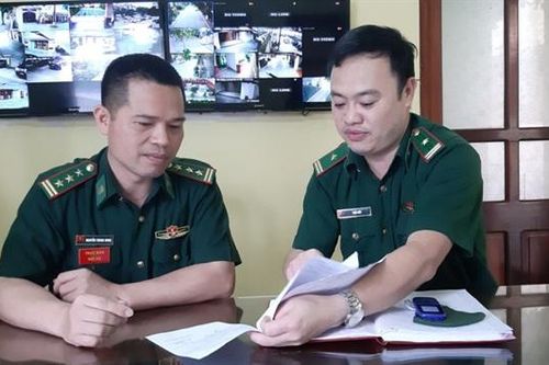 Vẹn một chữ tâm