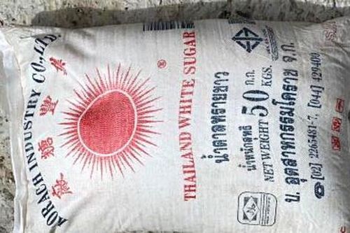 Long an phát hiện và tạm giữ 7.500kg đường cát nhập lậu