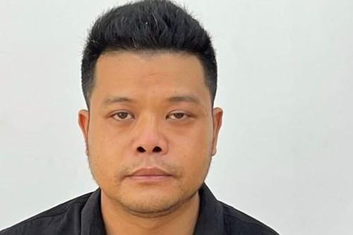 Bắt kẻ đánh người dã man giữa đường phố Đà Nẵng rồi trốn ra Hải Dương
