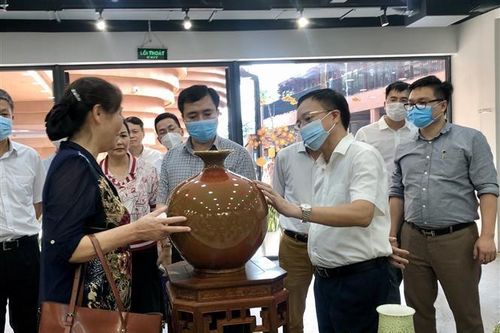 Hà Nội xây dựng thương hiệu cho sản phẩm làng nghề