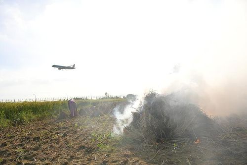 Nâng cao nhận thức cho người dân về an toàn hàng không
