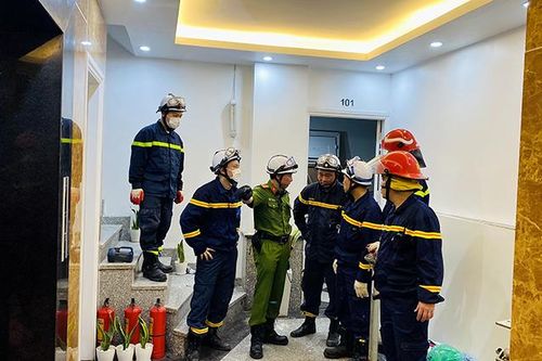 Rơi thang máy, 2 nhân viên sửa chữa thang máy tử vong