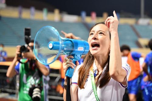 Đẳng cấp của Madam Pang: Làm trưởng đoàn chỉ bỏ tiền lo cho đội, không chia tiền thưởng