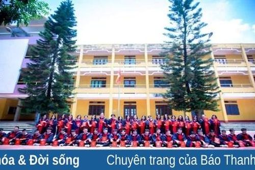 Xúc động lễ bế giảng năm học 2021-2022