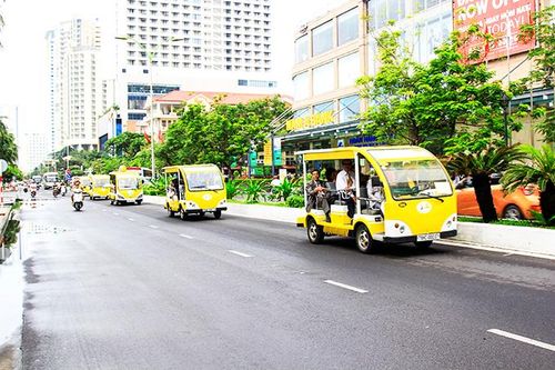 Tiếp tục thí điểm hoạt động xe điện 4 bánh