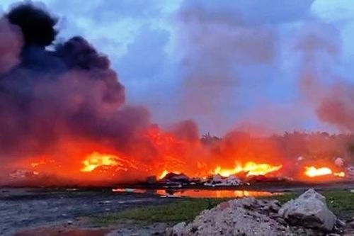 Điều tra vụ bãi rác tự phát bùng cháy dữ dội ở Hải Phòng