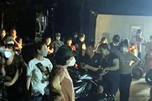 Ô nhiễm nghiêm trọng tại phân xưởng chế biến bột cá khiến người dân khốn khổ