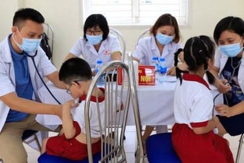 Cảnh báo gia tăng 3 căn bệnh lứa tuổi học đường