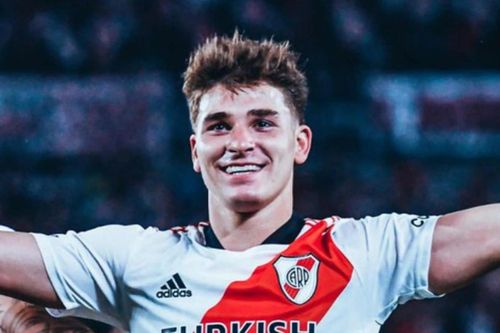 Tân binh Man City ghi 6 bàn trong một trận ở Copa Libertadores