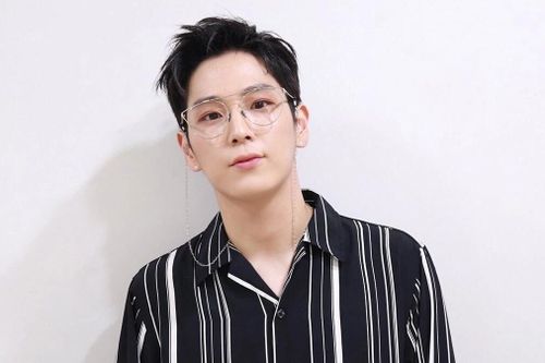Ca sĩ Himchan tiếp tục bị tố quấy rối tình dục hai cô gái