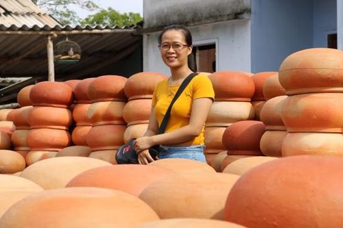 Giữ màu gốm mộc Phổ Khánh
