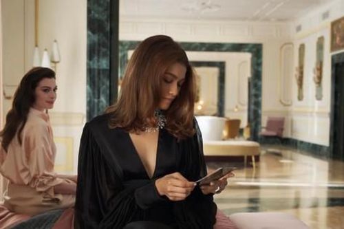 'Bạn gái người nhện' Tom Holland, Zendaya lại gây 'sốt' Vnet khi làm điều này