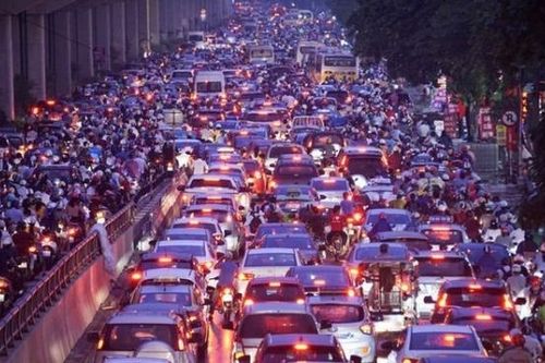 Hà Nội đếm lưu lượng xe để tìm giải pháp giảm ùn tắc