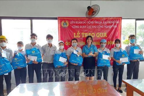 Kịp thời giải quyết những kiến nghị chính đáng của người lao động