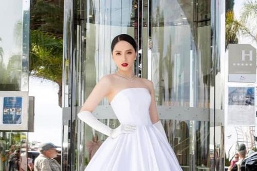 Hương Giang kiệt sức sau một ngày tại Cannes, nể phục Lý Nhã Kỳ điều này