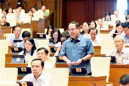 Quốc hội thảo luận về dự thảo Luật Cảnh sát cơ động