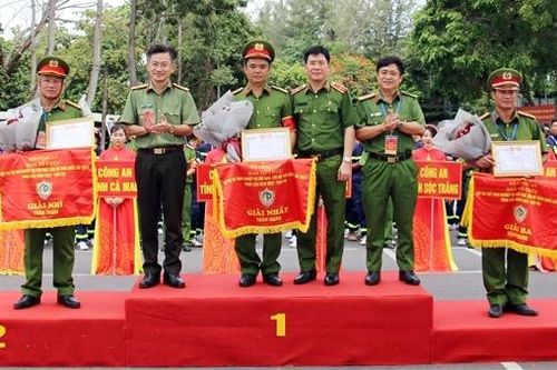 Công an TP Cần Thơ đoạt giải Nhất tại Hội thi thể thao nghiệp vụ cứu nạn cứu hộ